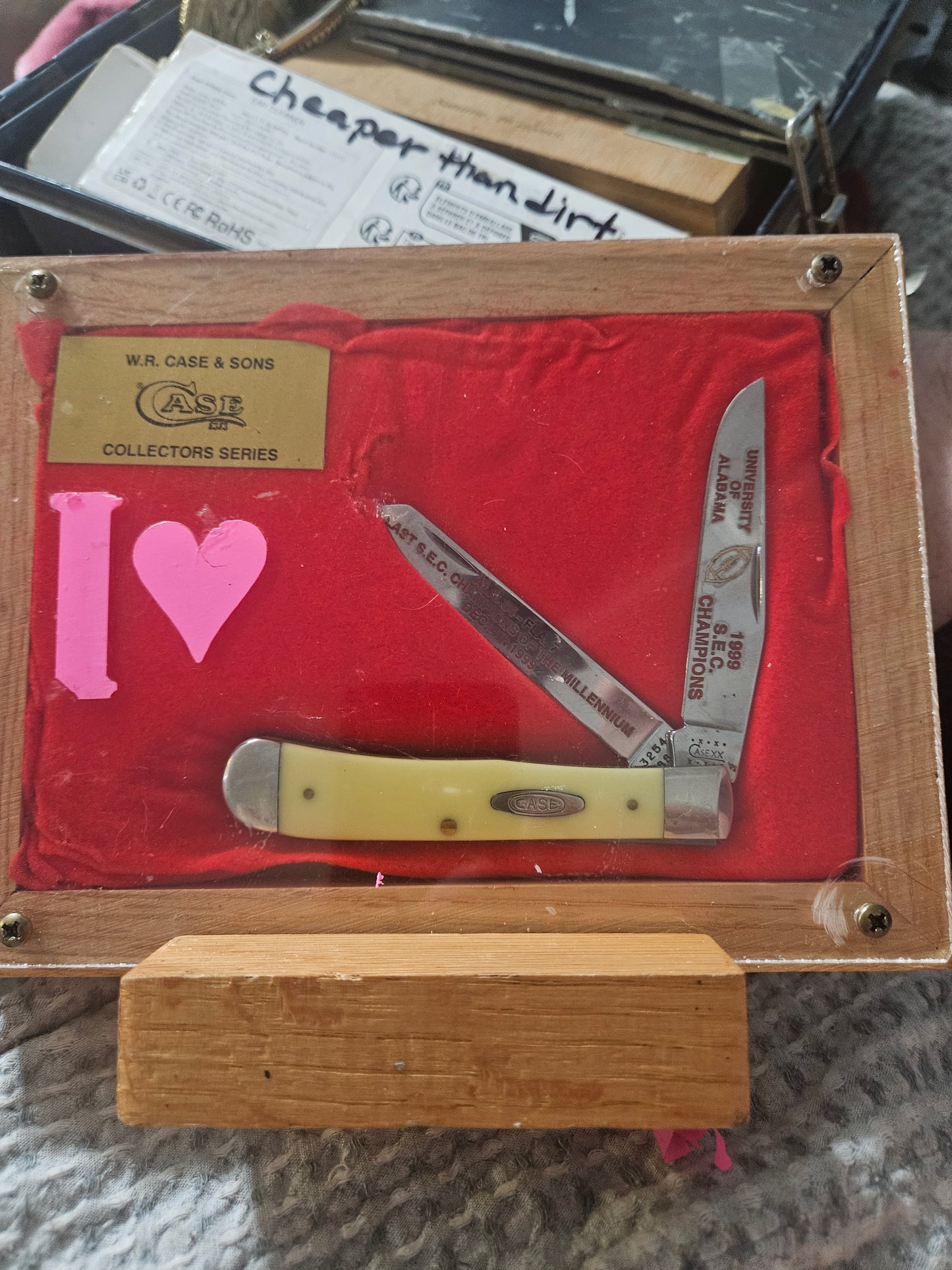 Case XX 1999 University of Alabama LAST SEC Championship of the Millennium – Collectors Edition 2-Blade Knife with Display Casehe