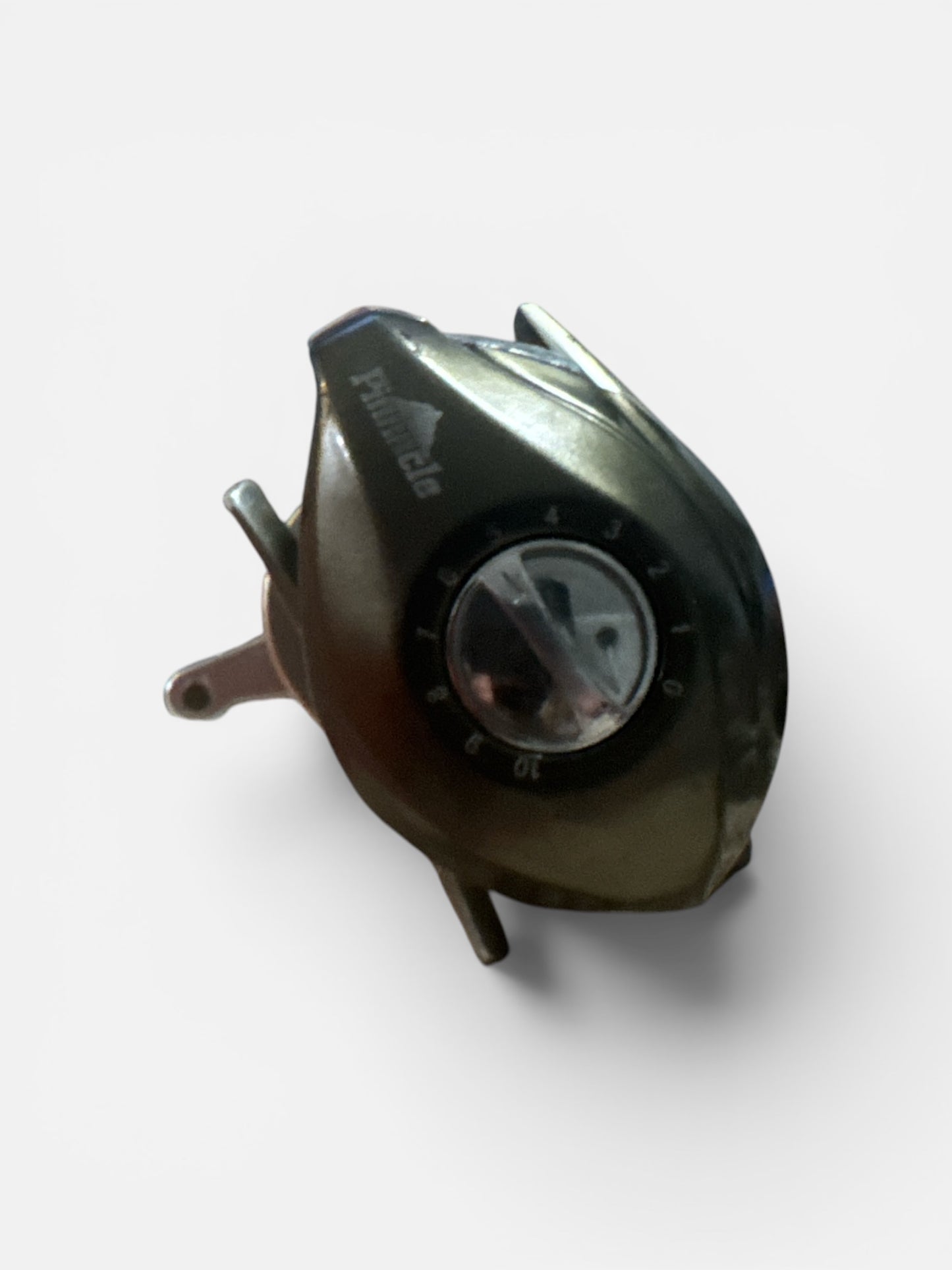 Pinnacle Inertia Baitcasting Reel – Gold/Black
