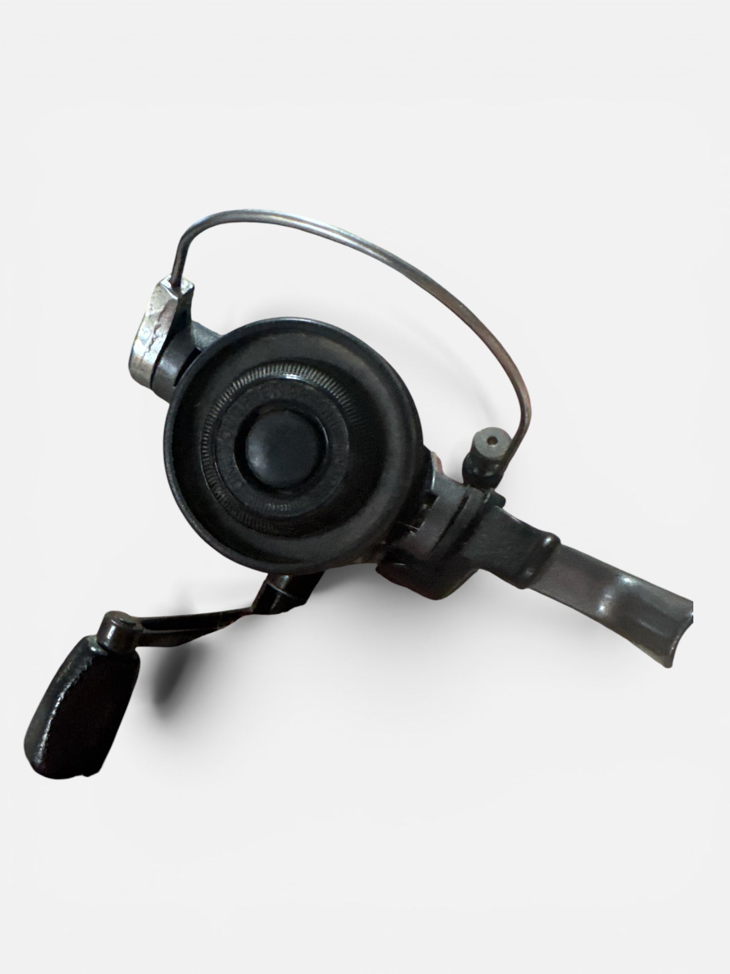 Daiwa BW1355 AutoCast Spinning Reel – Graphite Hi-Speed