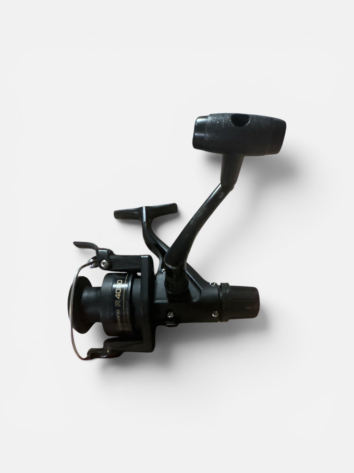 Shimano R4000 Spinning Reel – All Black